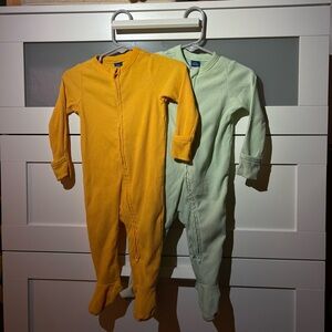 Old Navy Kids Footies - Orange and Light Green BUNDLE (2)